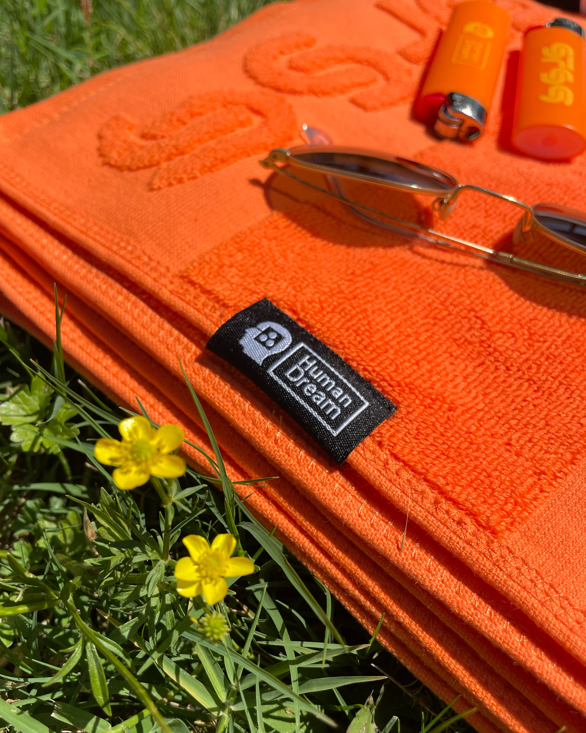 Human Dream / Knit Beach Towel