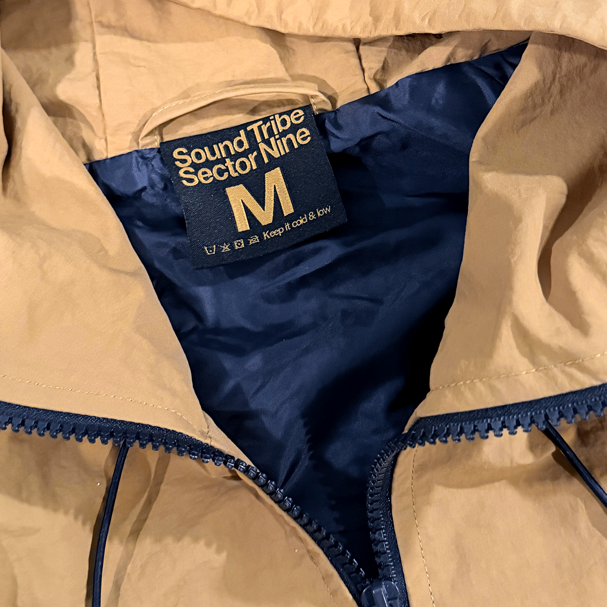 STS9 Gold & Navy  / Windbreaker
